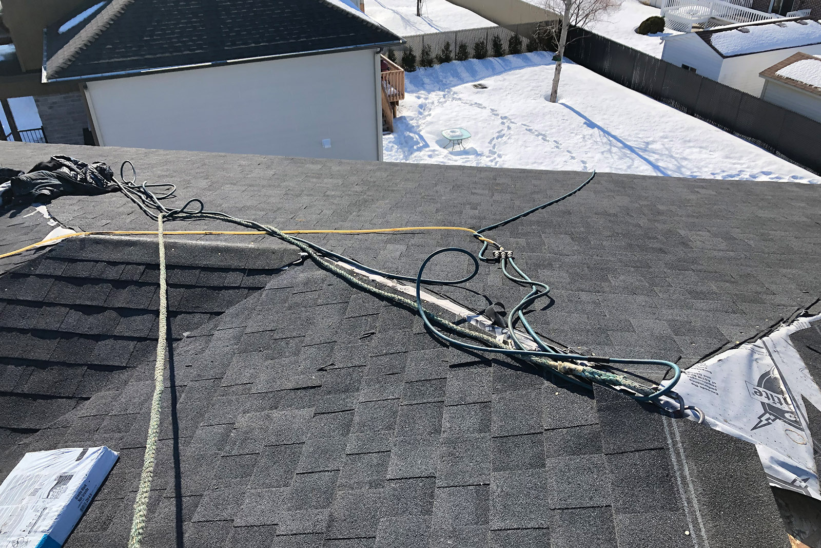 Service d'entretien de toiture sur la Rive-Sud, Rive-Nord, Longueuil, Laval, Montréal - Couvreur Brossard Service d'entretien de toiture sur la Rive-Sud, Rive-Nord, Longueuil, Laval, Montréal - Couvreur Brossard