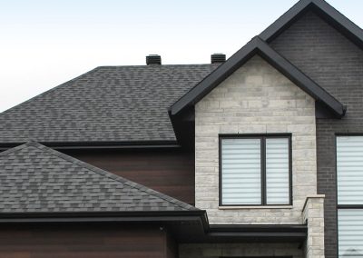 Service de toiture en bardeau asphalte à Beloeil sur la Rive-Sud / Couvreur Brossard